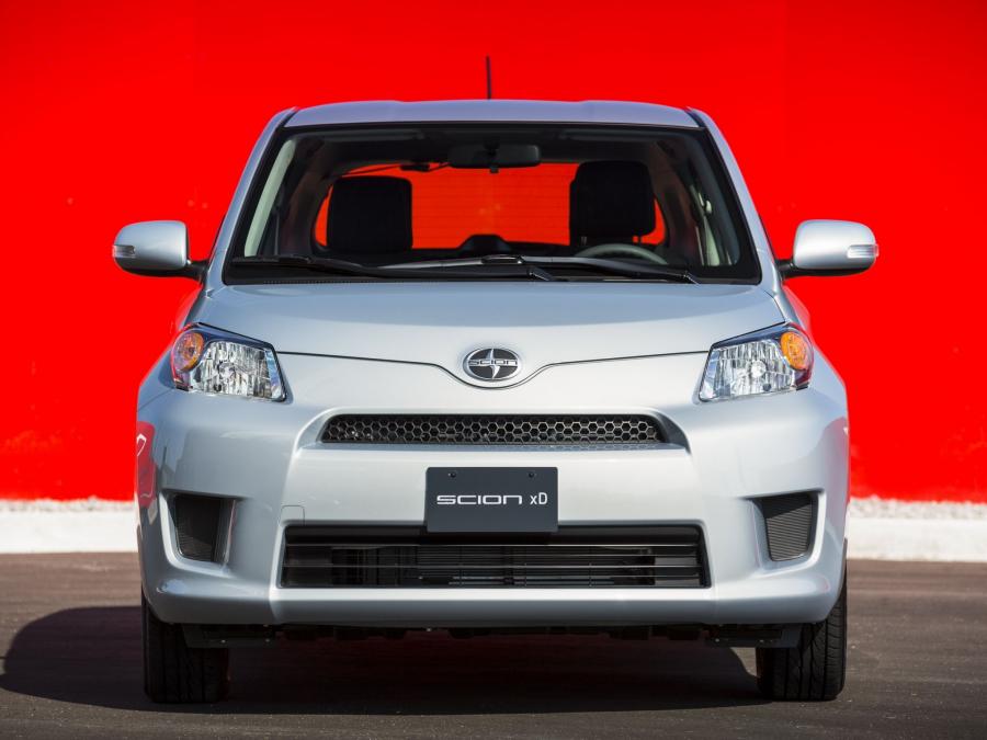  Scion xD 10 Series 2013 года  (фото 9 из 10)